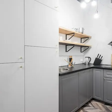 Jozefa 20 Street 2 Bedroom Appartement *